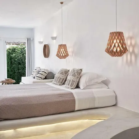 Naxian Utopia Luxury Βίλα