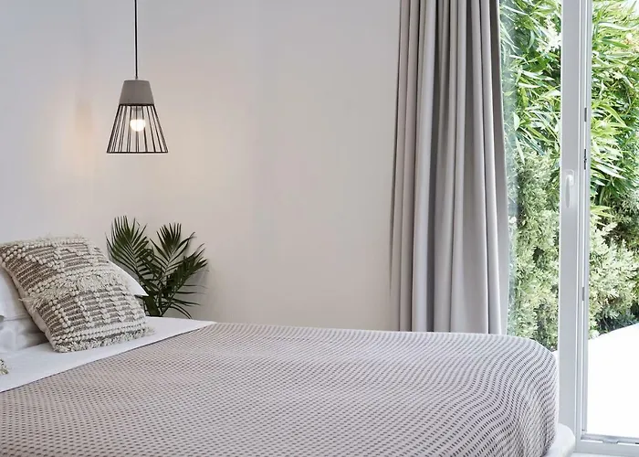 Naxian Utopia Luxury Villas *