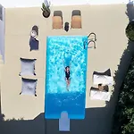 Naxian Utopia Luxury *