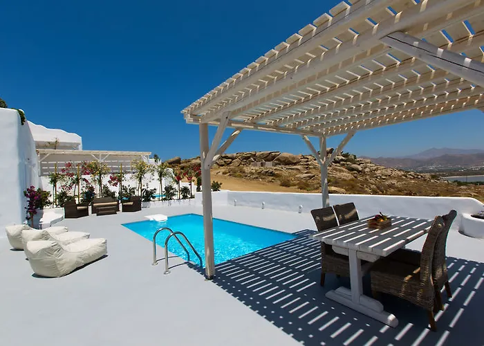 Naxian Utopia Luxury Villas *