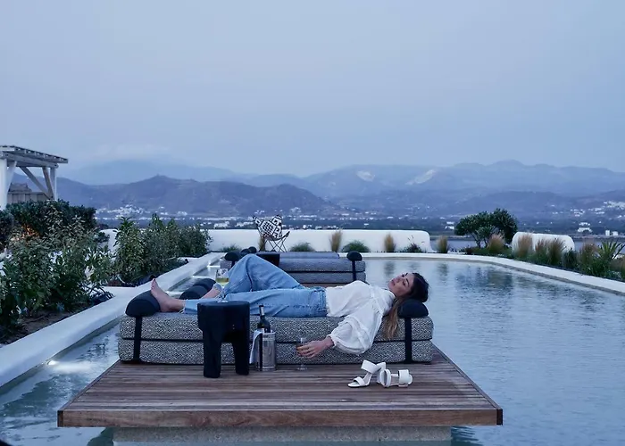 Naxian Utopia Luxury Villas *